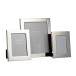 Cadre photo 20x25cm en métal argent 26.5x31.5x2.5 cm Cadre photo 20x25cm en métal argent 26.5x31.5x2.5 cm