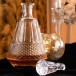Carafe avec bouchon avec motifs en verre transparent H30cm