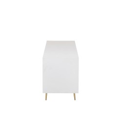 Mueble bajo con 4 cajones y 2 puertas de madera blanca y metal dorado de 150x45x60cm.