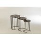 Set de 3 tables de salon en métal multicouleur 63x45x45 cm Set de 3 tables de salon en métal multicouleur 63x45x45 cm