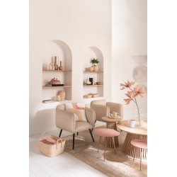 Set de 3 tables gigognes en métal rose 56x56x44.5 cm