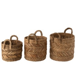 Conjunto de 3 cestos trançados em ráfia natural, com 37 a 47 cm de altura