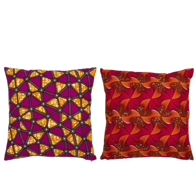 Cuscino con motivi geometrici in tessuto multicolore 45x45x15 cm (venduto in confezione da 2) Cuscino con motivi geometrici in tessuto multicolore 45x45x15 cm (venduto in confezione da 2)