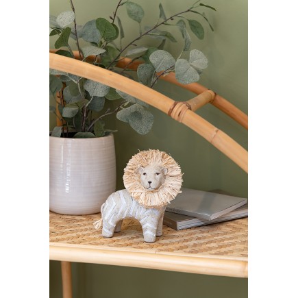 Lion en resina natural 16x8x15 cm