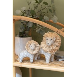 Lion en resina natural 16x8x15 cm