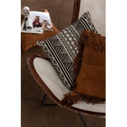 Coussin carré à franges en cuir cognac 42x41cm