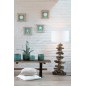 Candeeiro com abajur e base em madeira natural 42x42x90 cm