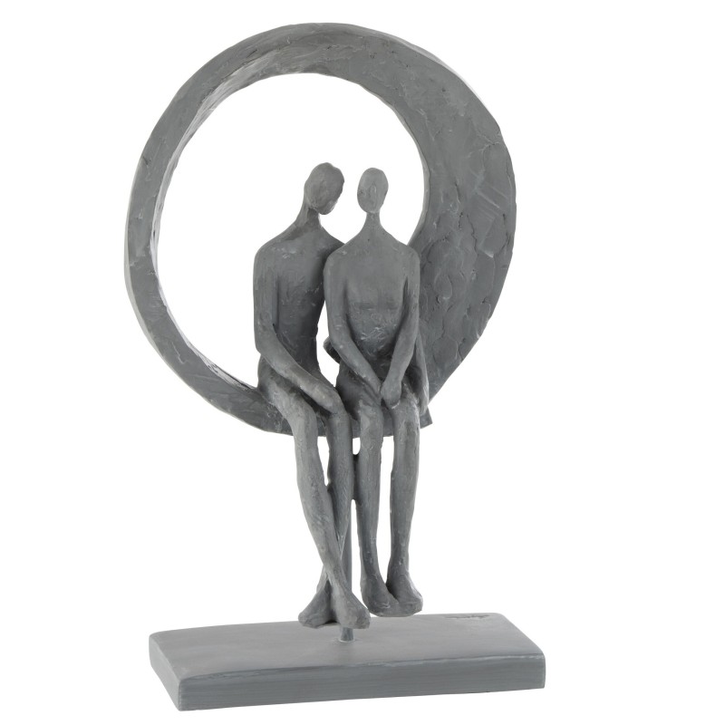 Figurina abstracta de una pareja sentada en un círculo de resina gris de 30x18x11 cm