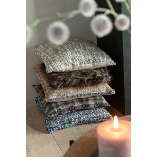 Cuscino quadrato in poliestere marrone chiaro con bordi sfrangiati 45x45x12cm