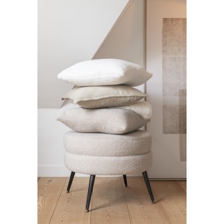 Cuscino quadrato in tessuto beige 45x45x43cm