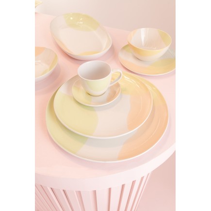 Bol avec couleurs en porcelaine blanche 19x19x5 cm