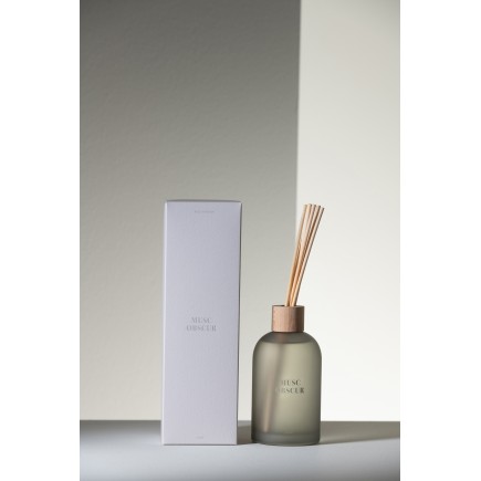 Diffuseur d’accords essentiels «Musc Obscur» 500ml en verre 9.5x9.5x35.5 cm