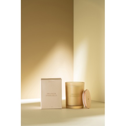 Bougie senteur «Oranger Ensoleillé» 28h en paraffine blanche 11.5x1.5x10 cm