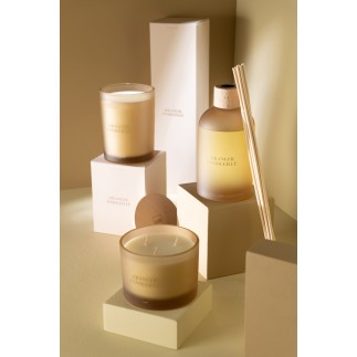Bougie senteur «Oranger Ensoleillé» 28h en paraffine blanche 11.5x1.5x10 cm