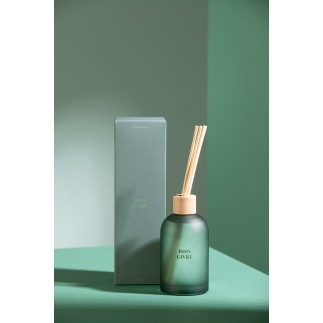 Diffuseur d’accords essentiels «Bois Givré» 250ml en verre 7.5x7.5x27.5 cm