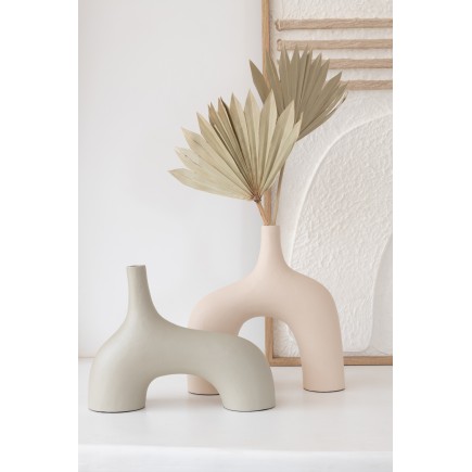 Vase en aluminium beige 29x9x30.5 cm