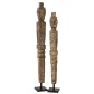 Estatua de madera de albasia marrón en 12x12x90 cm
