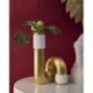 Vaso em resina dourada 14,5 x 13 x 25 cm Vaso em resina dourada 14,5 x 13 x 25 cm