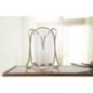 Porta-velas em metal dourado, 16 x 21,5 cm Porta-velas em metal dourado, 16 x 21,5 cm