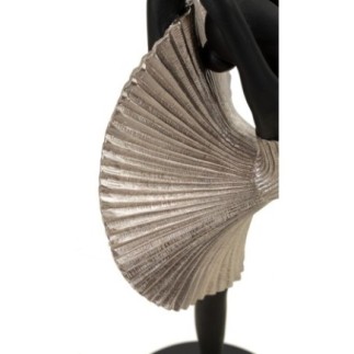 Statuette danseuse en polyrésine noire 14x14x42,5 cm