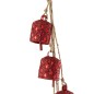 Set da appendere di 7 campane rosse in metallo 7,5x7,5x45,5 cm Set da appendere di 7 campane rosse in metallo 7,5x7,5x45,5 cm