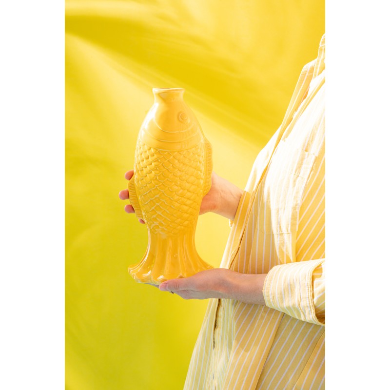 Jarrón soliflore con forma de pez en gres amarillo 13,5 x 11,8 x 28 cm Jarrón soliflore con forma de pez en gres amarillo 13,5 x 11,8 x 28 cm