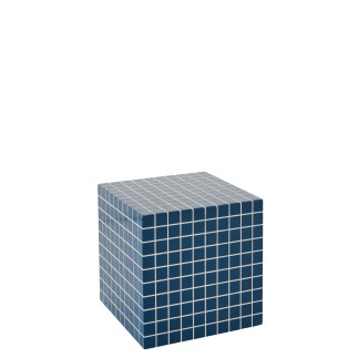 Mesa auxiliar cúbica con diseño de damero en madera azul 34,8 x 34,8 x 35,2 cm
