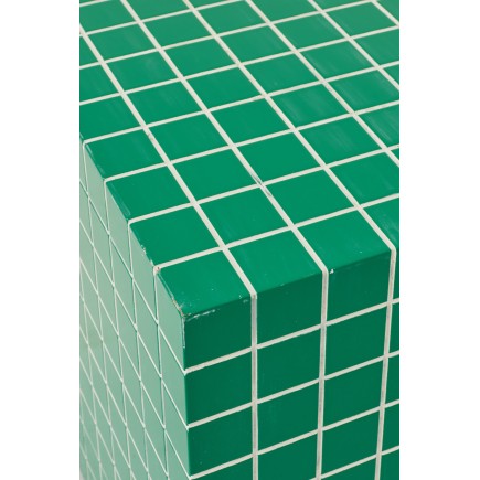 Table d'appoint cubique à motif damier en bois vert 34.8x34.8x35.2 cm