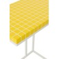 Table d'appoint rectangulaire en fer à carreaux jaune 47.5x29.5x60.5 cm Table d'appoint rectangulaire en fer à carreaux jaune 47.5x29.5x60.5 cm