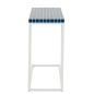 Mesa auxiliar rectangular de hierro con cuadros azules 47,5 x 29,5 x 60,5 cm Mesa auxiliar rectangular de hierro con cuadros azules 47,5 x 29,5 x 60,5 cm