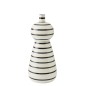 Vaso com riscas em cerâmica branca 17x17x50 cm Vaso com riscas em cerâmica branca 17x17x50 cm