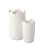 Jarrón irregular de cerámica blanco 21 x 21 x 37,5 cm Jarrón irregular de cerámica blanco 21 x 21 x 37,5 cm