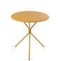 Table de jardin tripode en métal jaune 70x70x72 cm Table de jardin tripode en métal jaune 70x70x72 cm