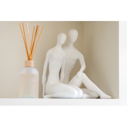 Figurine couple en polyrésine blanc 29.5x29x35.5 cm