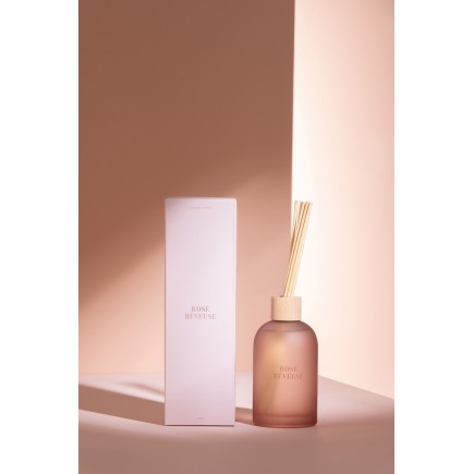 Difusor de esencias «Rosa Soñadora» 250ml en vidrio 7.5x7.5x27.5 cm