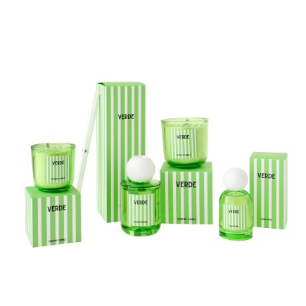 Bougie parfumée « Lierre de printemps et Neroli » dans verre vert 9.5x9.5x10 cm