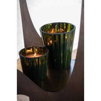 Candela profumata 60H in portacandele in vetro verde 15.5x15.5x18.5 cm