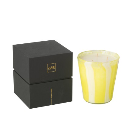 Vela perfumada com duração de 68 horas em castiçal amarelo 15x15x17 cm