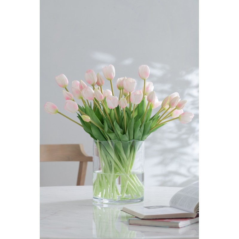 Bouquet di 7 tulipani artificiali in materiale sintetico rosa 13x9x32 cm
Bouquet di 7 tulipani artificiali in materiale sintetico rosa 13x9x32 cm