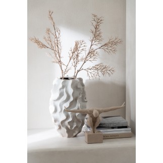 Atleta su base in materiale sintetico beige 49x13x33 cm