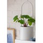 Cache-pot avec anse en métal blanc 13x13x36 cm Cache-pot avec anse en métal blanc 13x13x36 cm