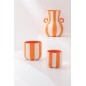 Vaso com riscas em cerâmica laranja e branco 21x21x25 cm Vaso com riscas em cerâmica laranja e branco 21x21x25 cm