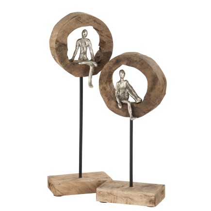 Personnage aluminium sur socle dans bois naturel 18x11x48 cm