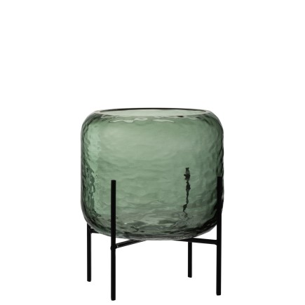 Jarrón irregular sobre base de metal en vidrio verde 20x20x25 cm