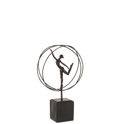 Gimnasta en círculo de resina marrón de 22x8x36 cm