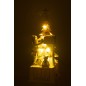 Calendario de Adviento con luces LED en PVC blanco y dorado de 18x49cm.