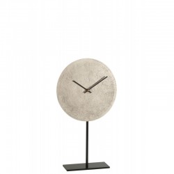 Reloj redondo sobre base de metal plateado de 25x41x7.5 cm