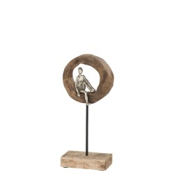 Personnage aluminium sur socle dans bois naturel 18x9x39 cm